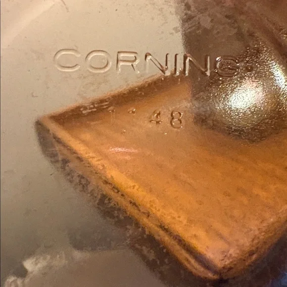 Vintage Pyrex / Corning Amethyst Purple Glass Casserole Bowl w/ Lid #1148 MCM - Picture 8 of 17